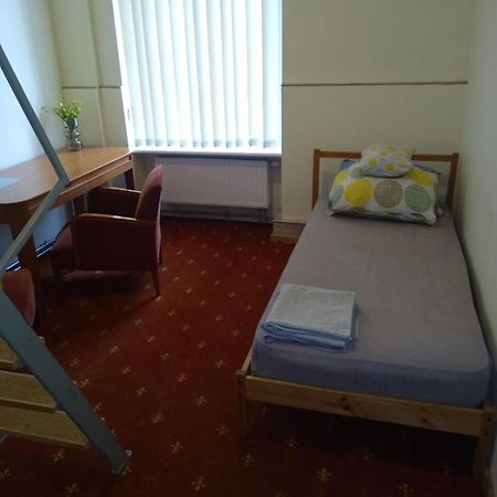 Hostel Kwadrans Ґлівіце Екстер'єр фото