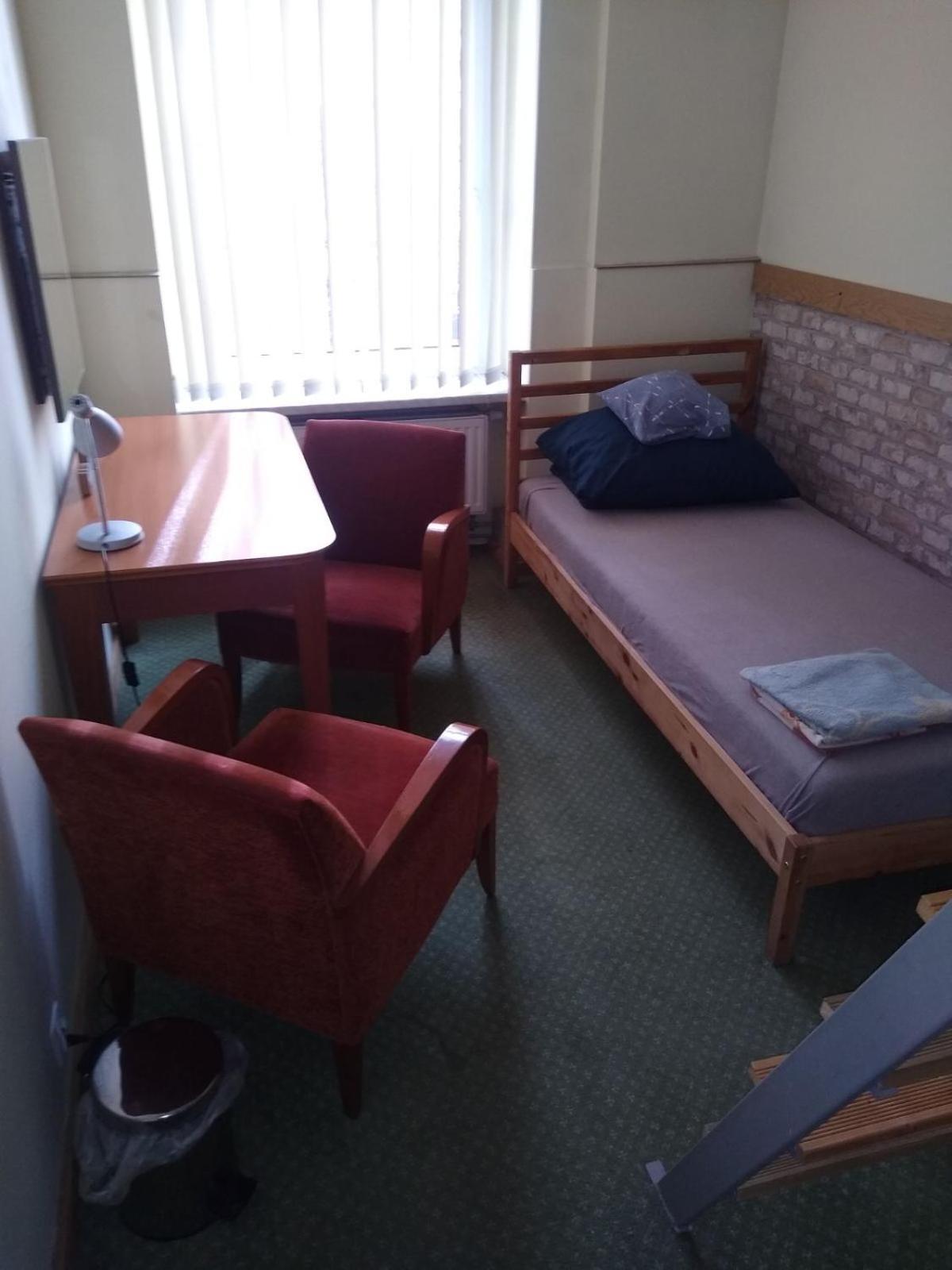 Hostel Kwadrans Ґлівіце Екстер'єр фото